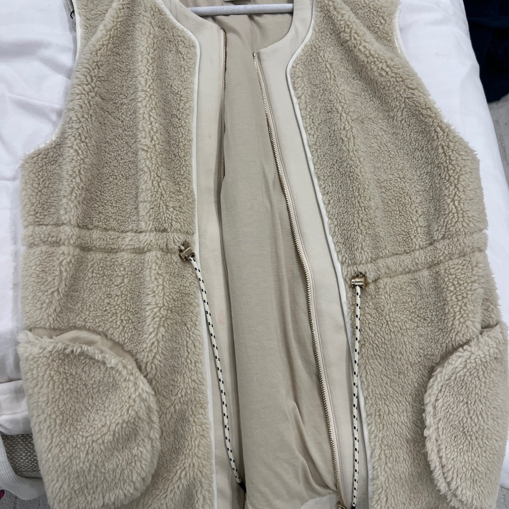 Varley Cream Shearling Vest